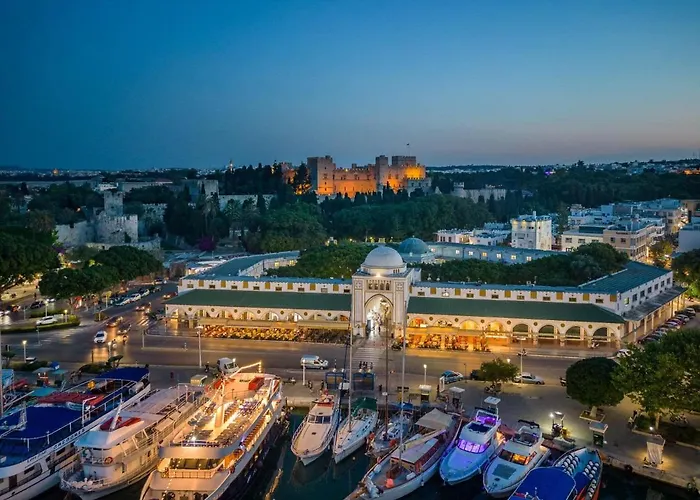 Rhodes Youth Hostel (Adults Only)