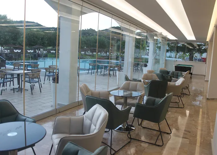Vallian Village Hotel