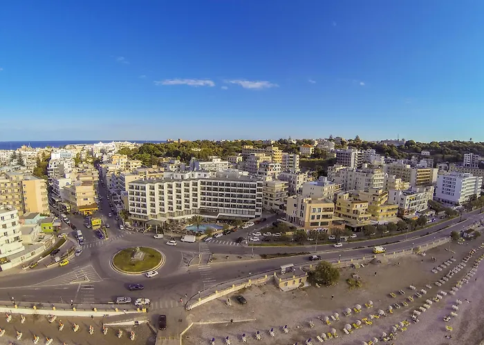 Blue Sky City Beach Hotel (Adults Only)