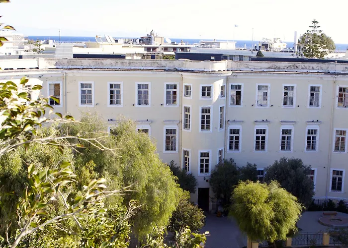 Stay Rhodes Hostel & Bar